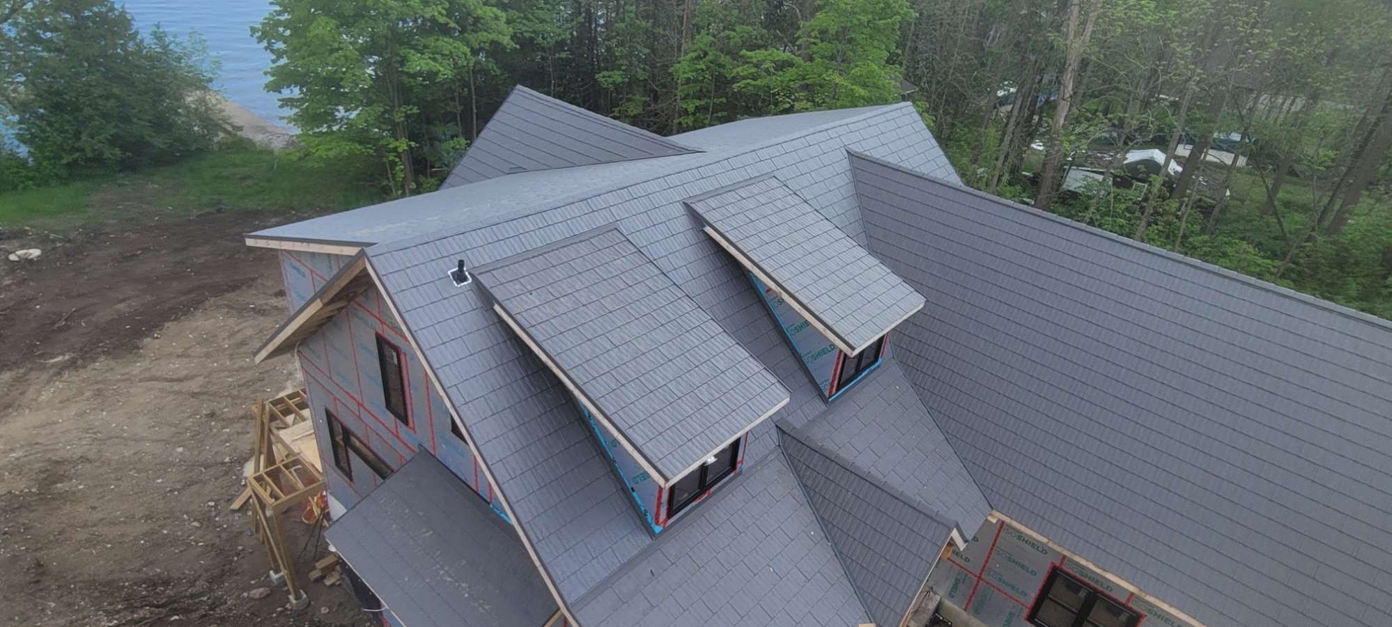 Metal shingles roof photo