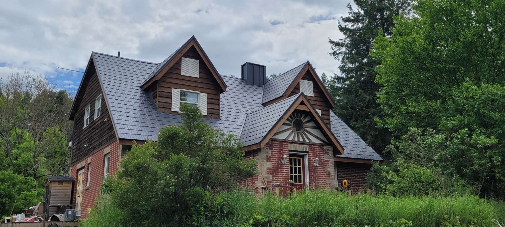 Metal shingles roof photo